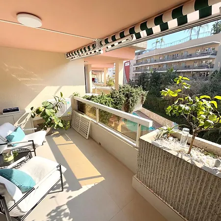 Apartmán Cosy Sunny Terrace And Pool Next To The And Monaco